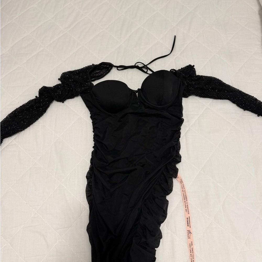 Elegant Black Off-Shoulder Dress oh Polly dress